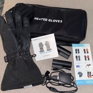 Single heated glove